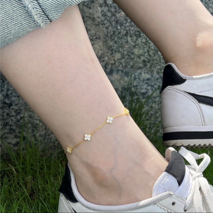 Aurélie Clover Crystal Anklet