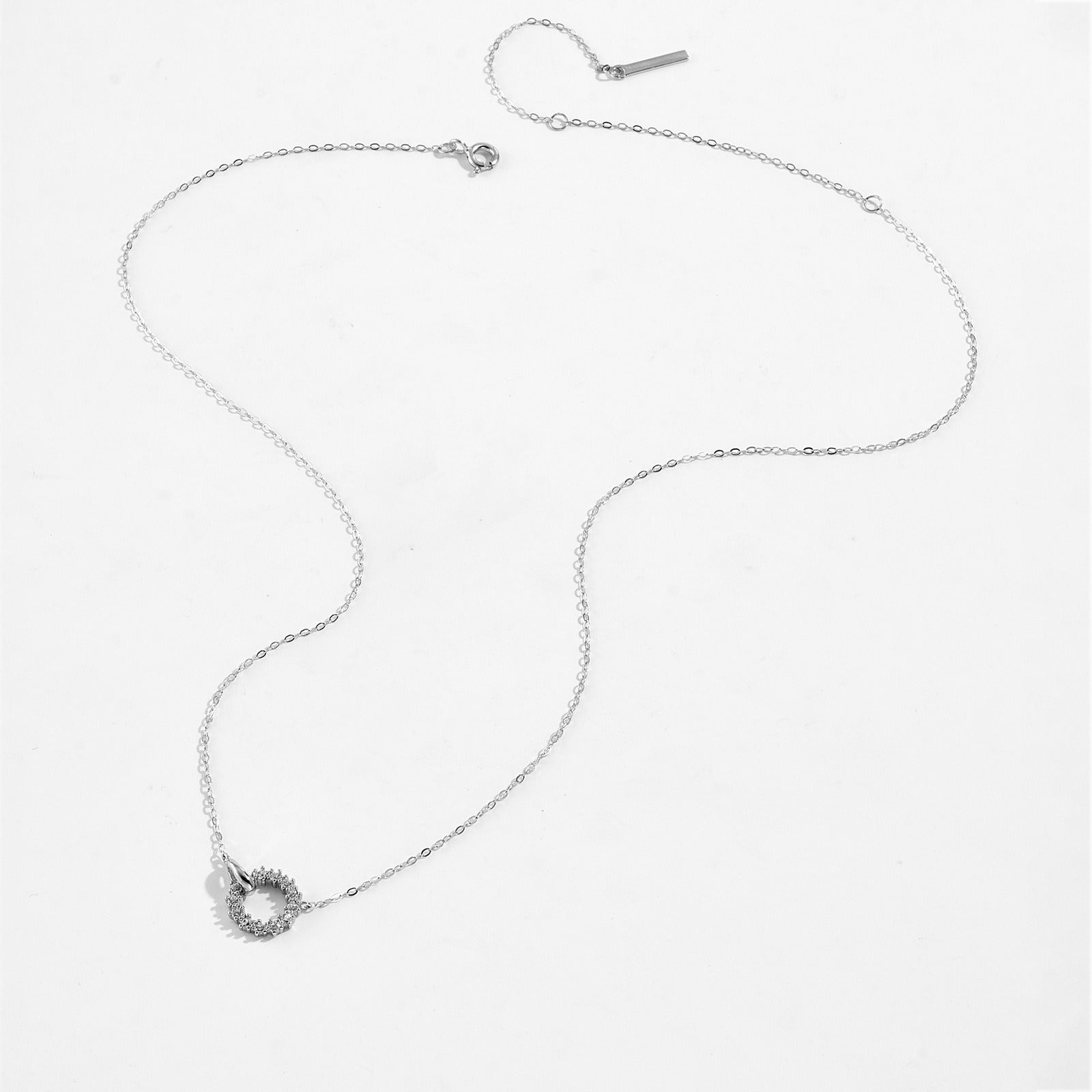 Isla Linked Circle Necklace