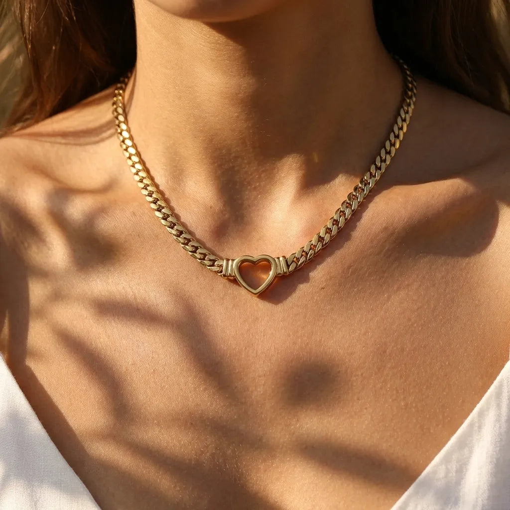 Valentina Gold Heart Choker