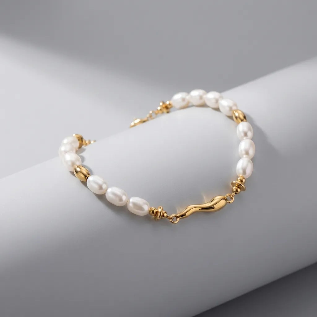 Quintessa Pearl Bracelet