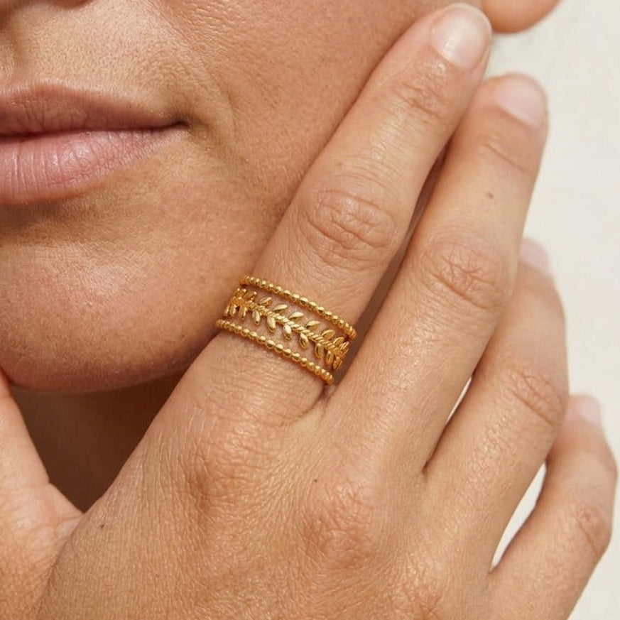 Maria Gold Leaf Ring