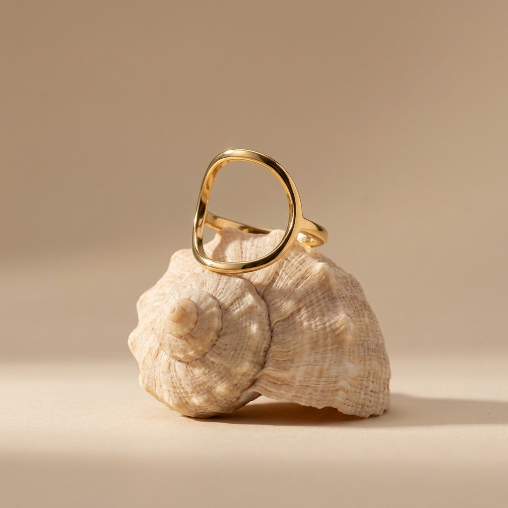 Alice Oval Ring