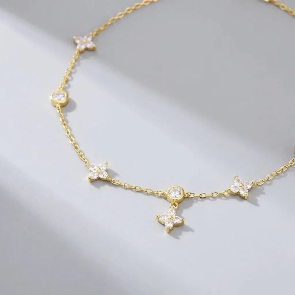 Amélie Crystal Clover Anklet