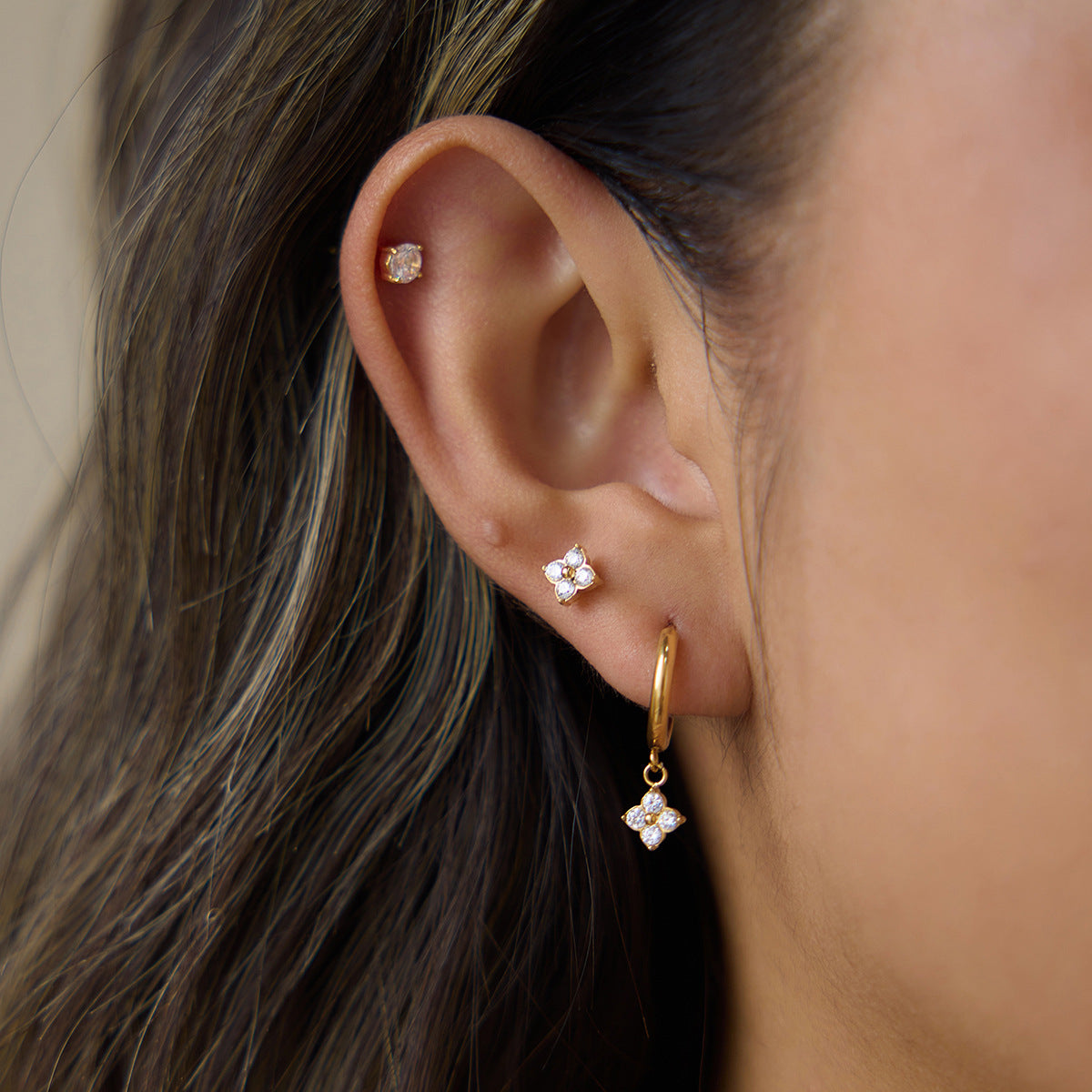 Clover Ear Set
