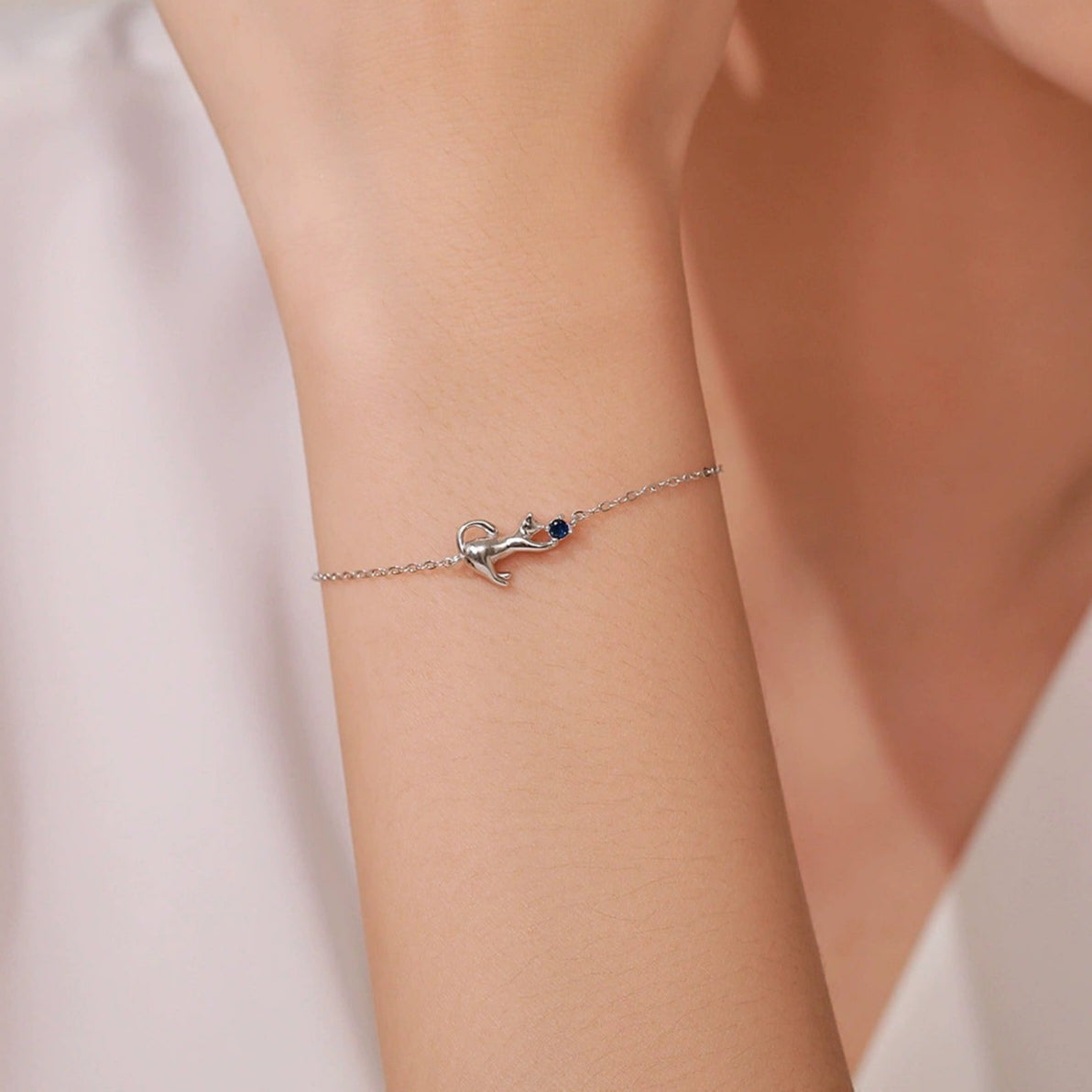 Lilou Silver Kitten Bracelet