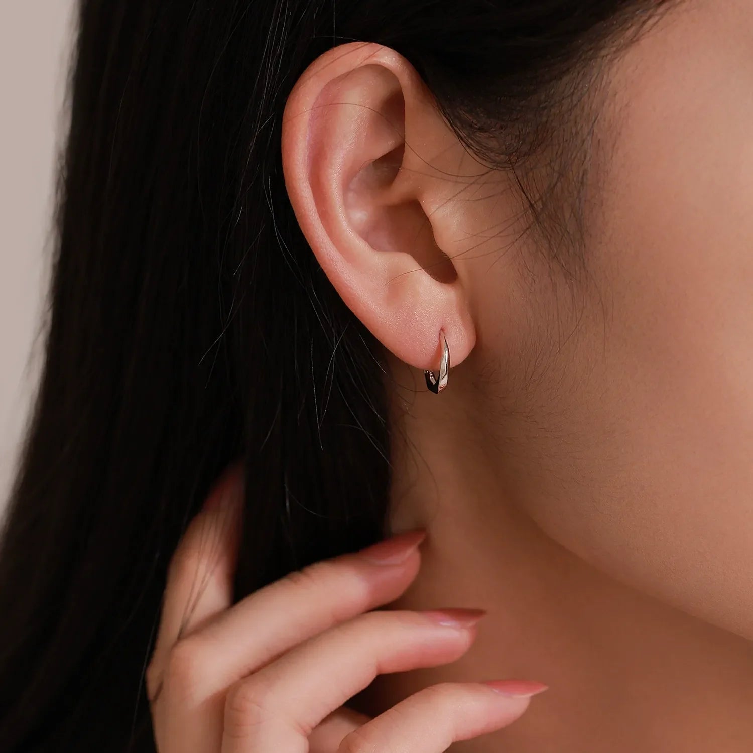 Lilou Silver Wave Hoops