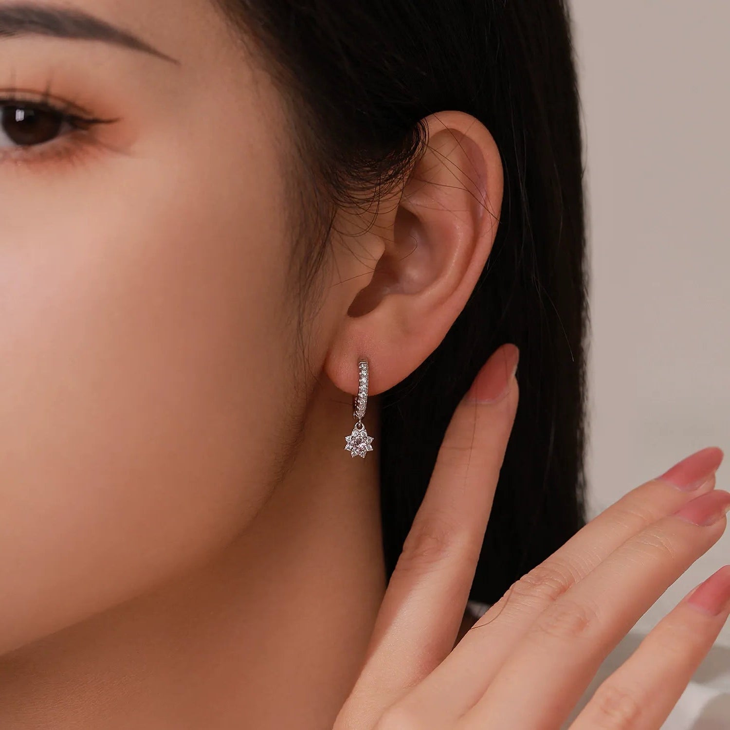 Élodie Rosé Crystal Hoops