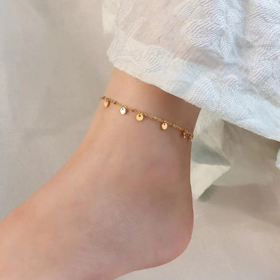 Lucie Dot Charm Anklet