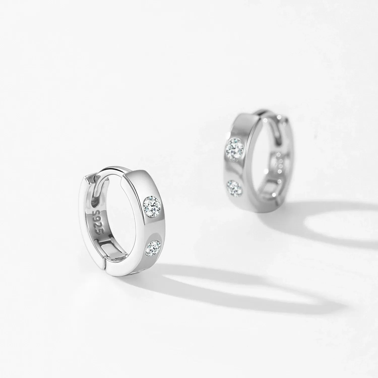 Lilou Minimalist Silver Hoops