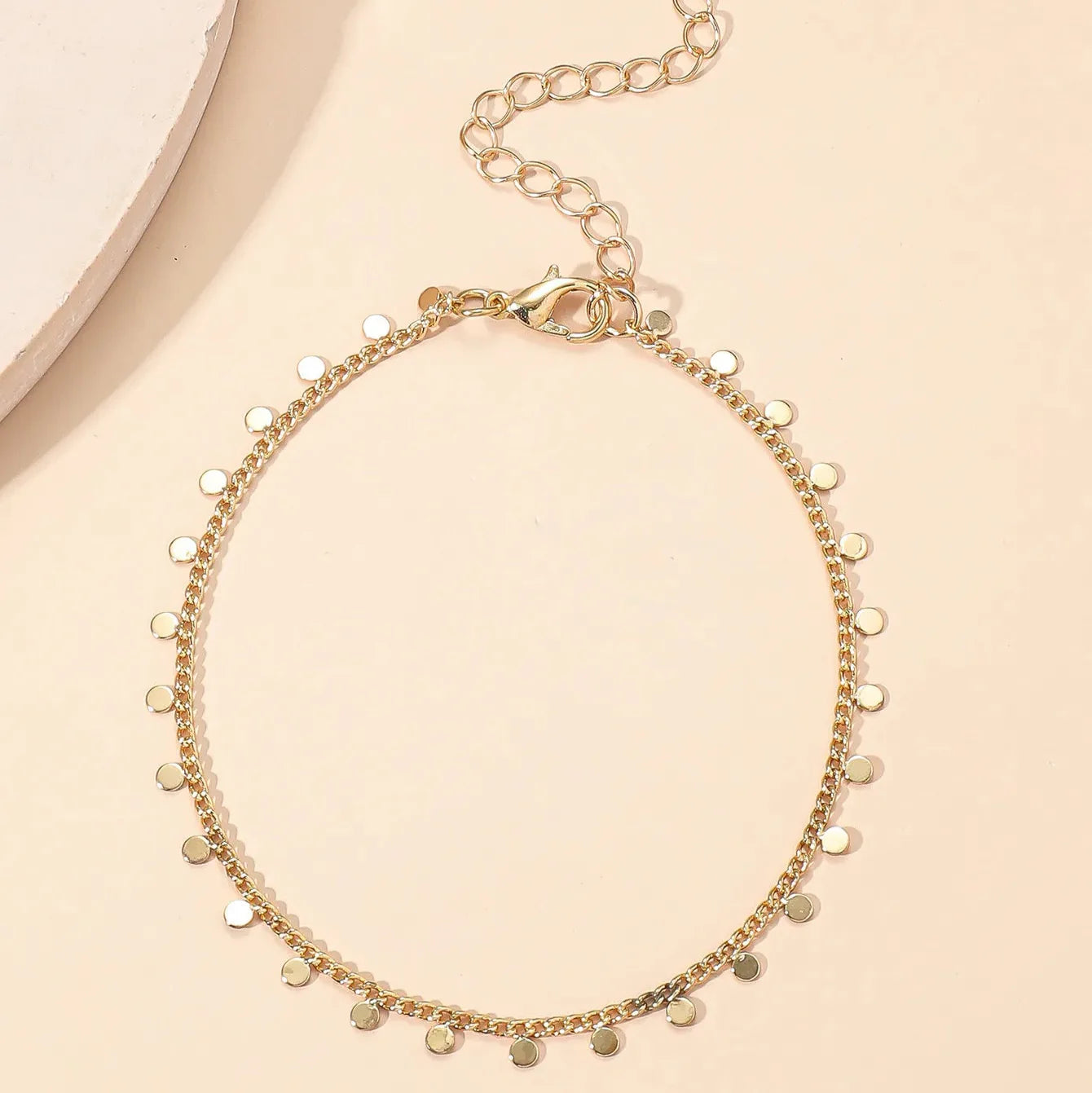 Lucie Small Dot Charm Anklet