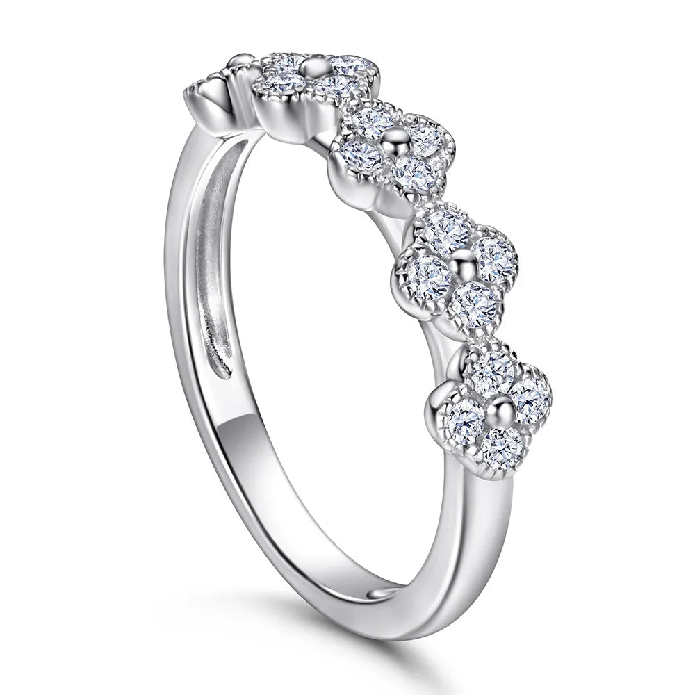 Lydia Cluster Clover Ring