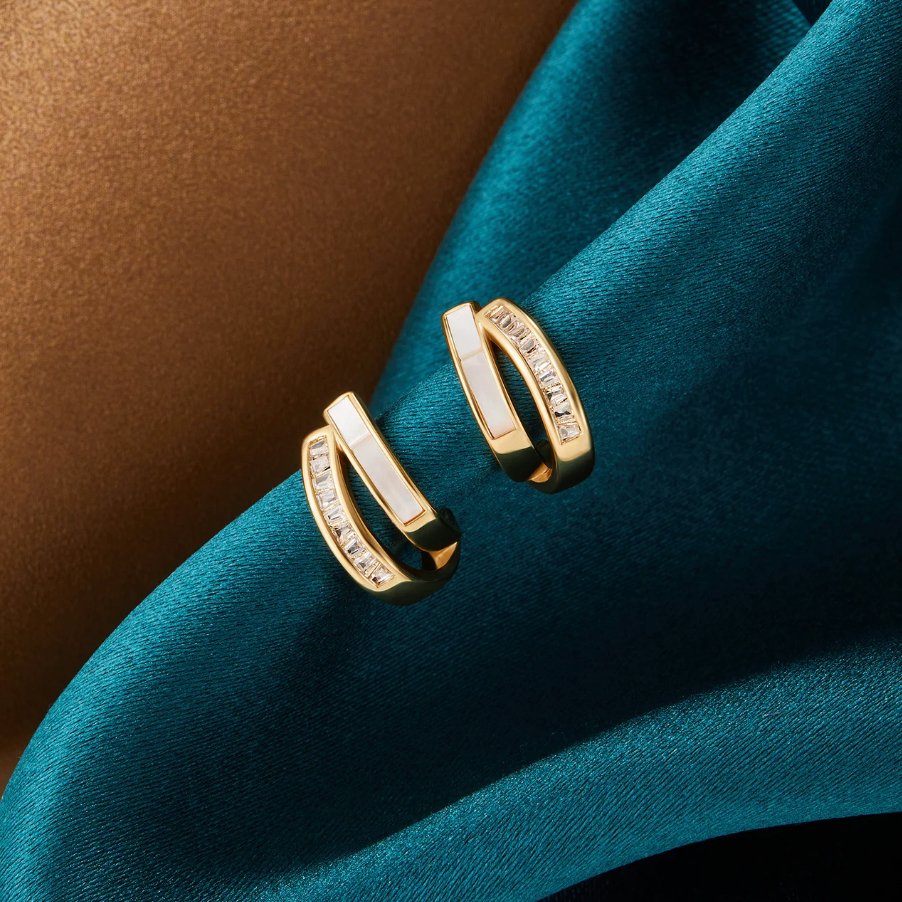 Olivia Pearl & Crystal Earrings