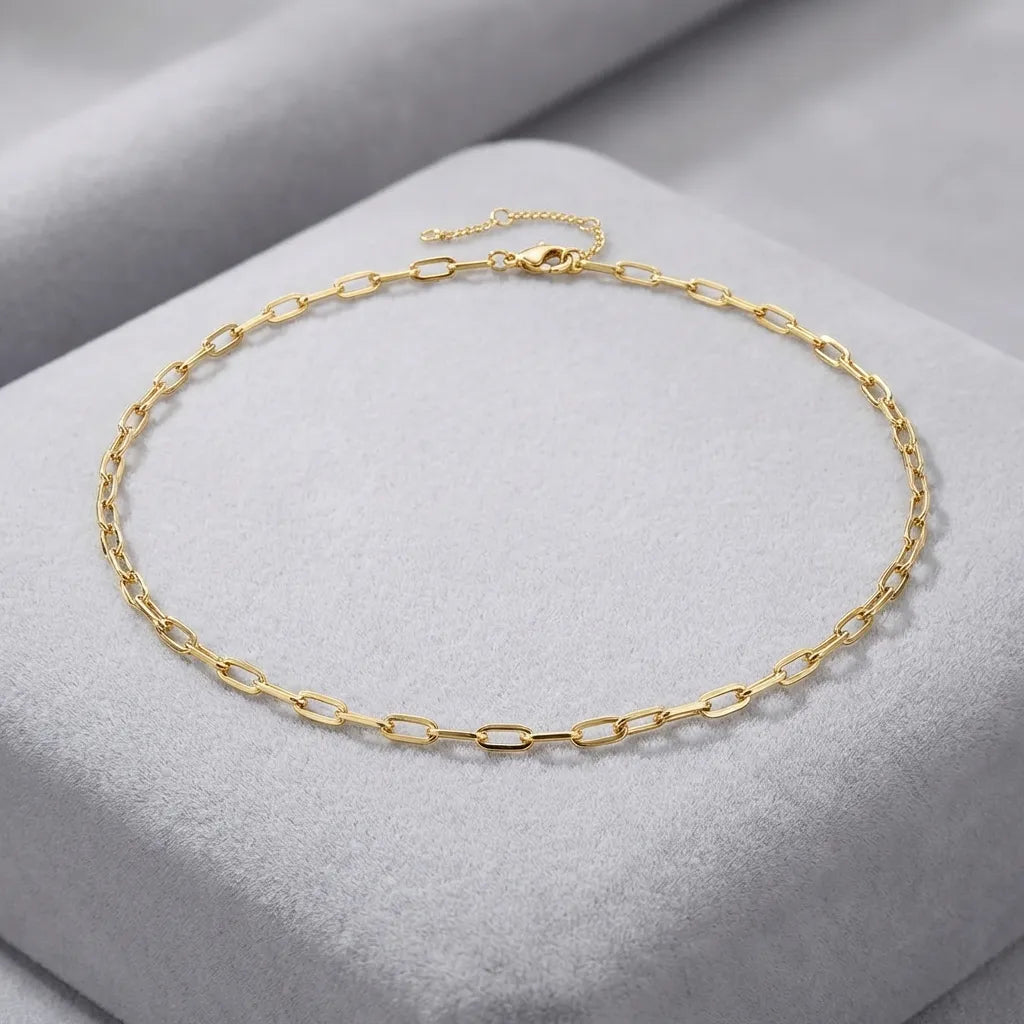 Léa Paperclip Chain Necklace