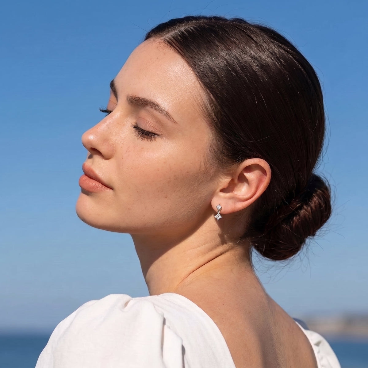 Astrid Clover Crystal Drop Silver Earrings