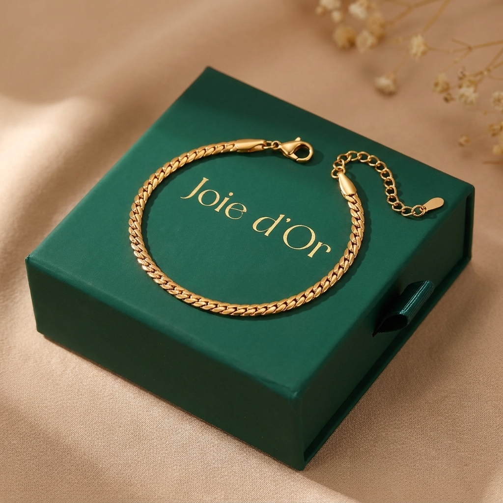 Hanna Classic Bracelet in 18K Gold PVD Finish