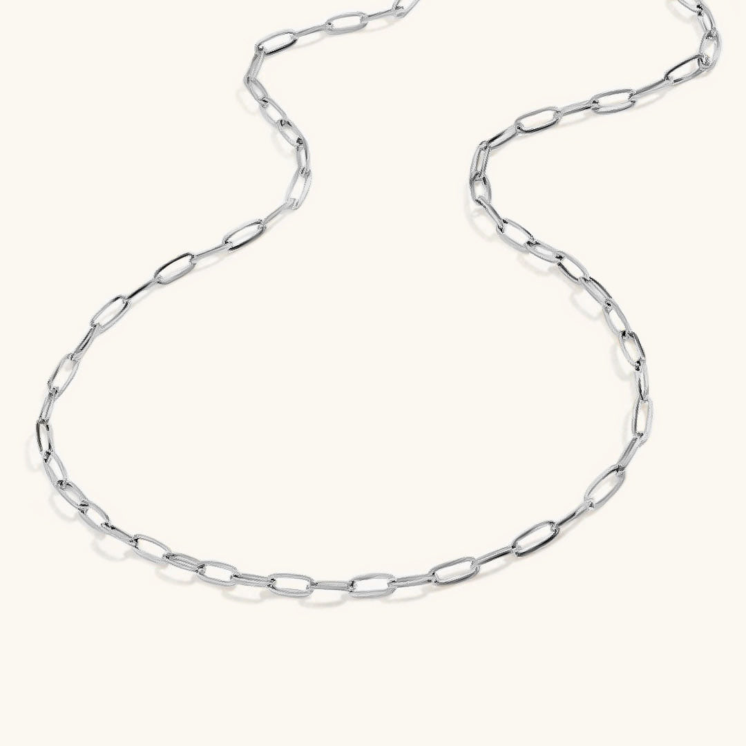 Léa Paperclip Chain Necklace