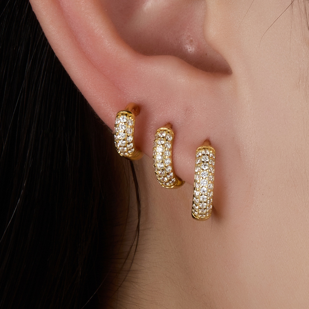 Amelia Chunky Crystal Huggies