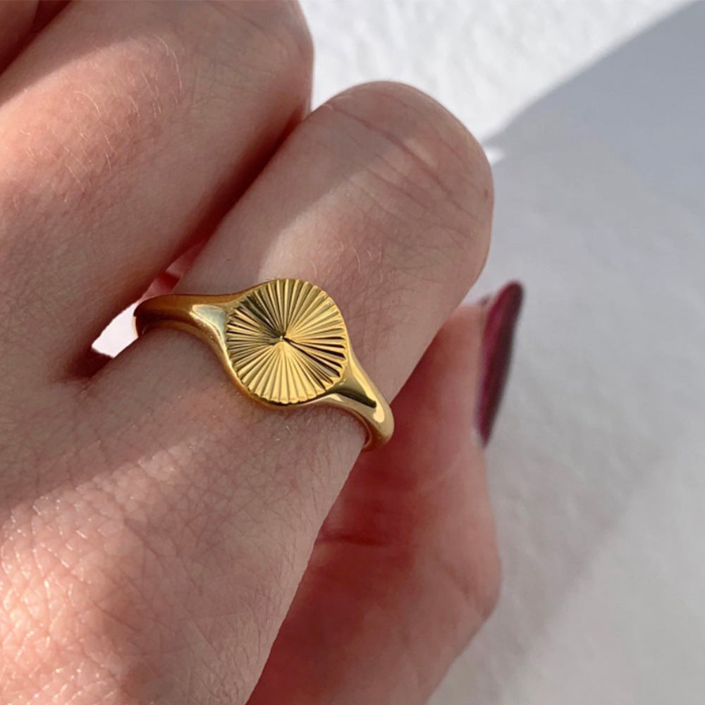 Selestia Shine Gold Ring
