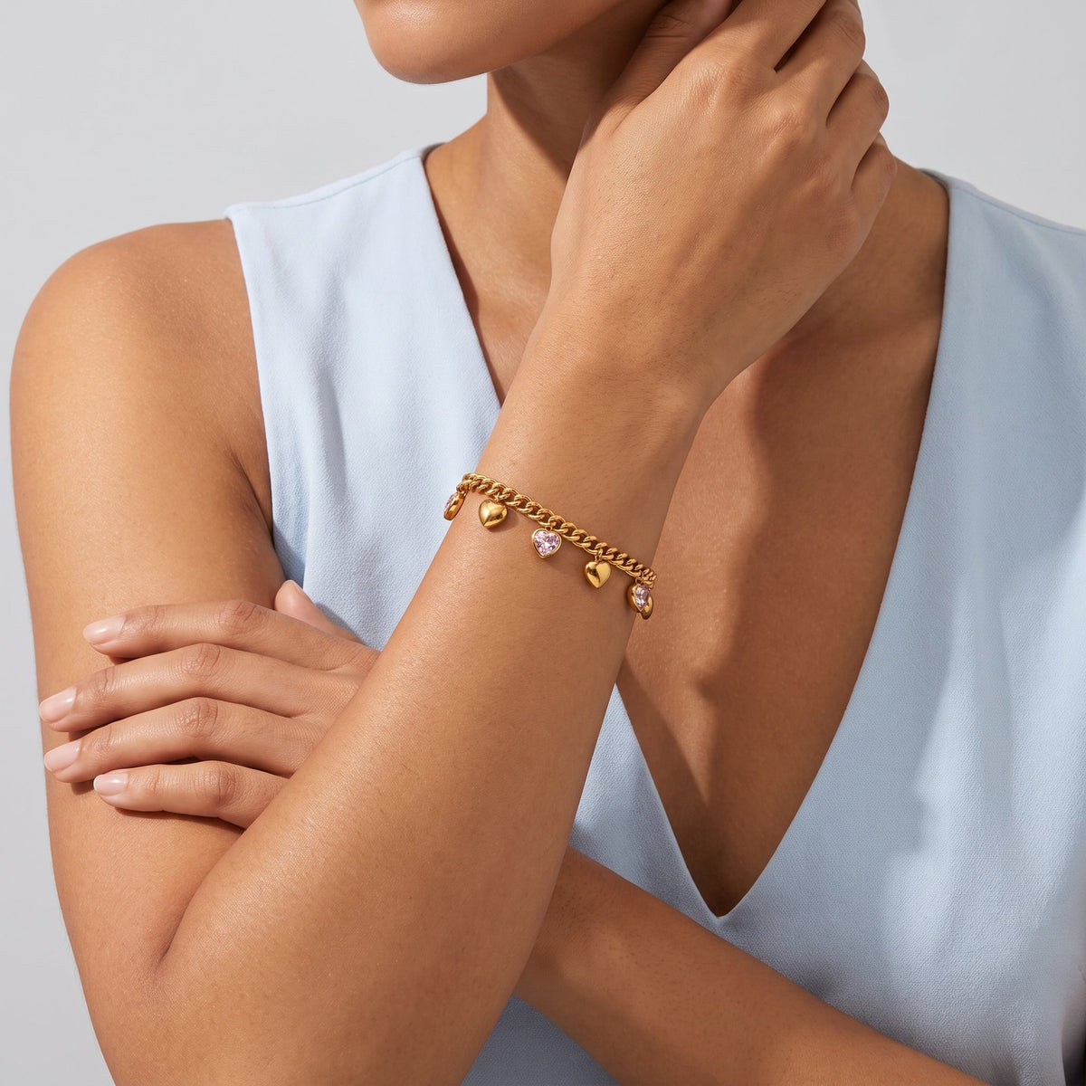 Adèle Heart Charm Gold Bracelet