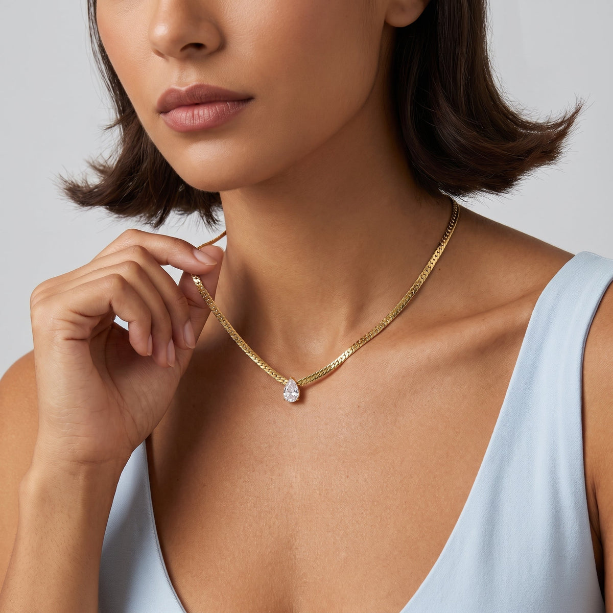 Vittoria Pear Zircon Gold Necklace