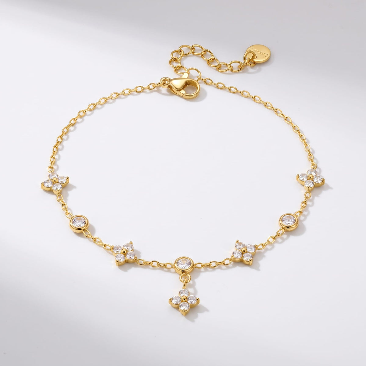 Clover Dangle Bracelet