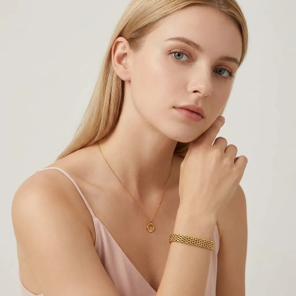 Lora Gold Chain Bracelet