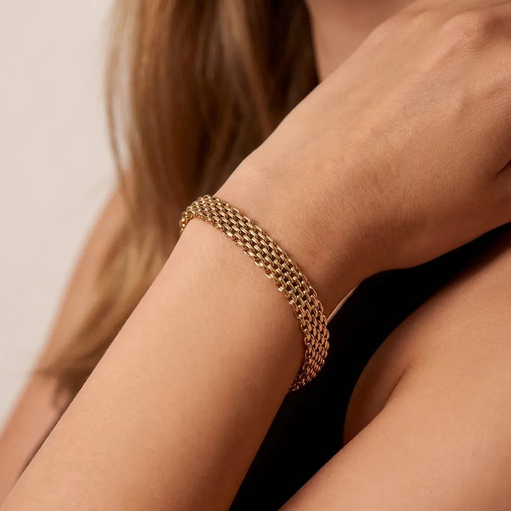 Lora Gold Chain Bracelet