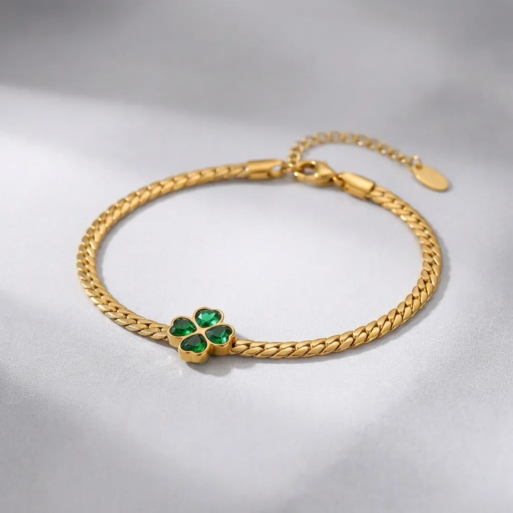Cara Emerald Clover Bracelet