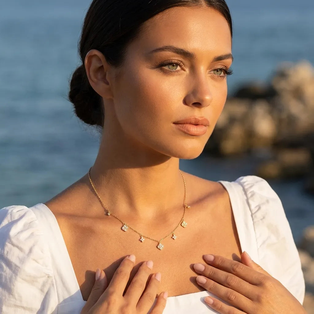Aurélie Glimmer Charm Necklace