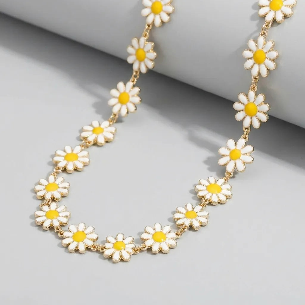 Fiona White Flowers Anklet