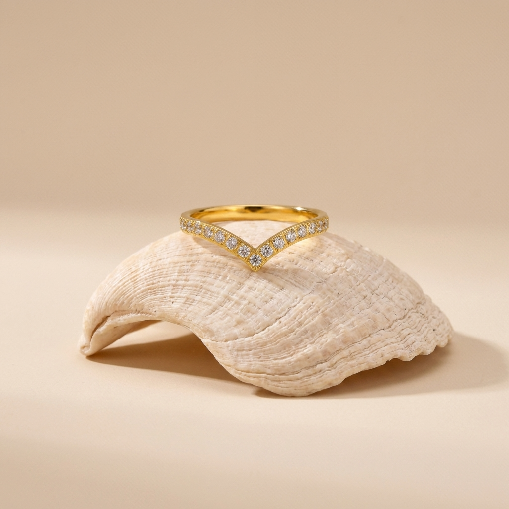 Emma Crown Crystal Ring