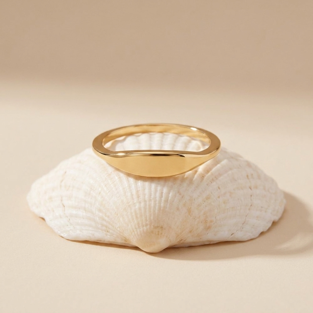 Olessia Minimal Signet Ring
