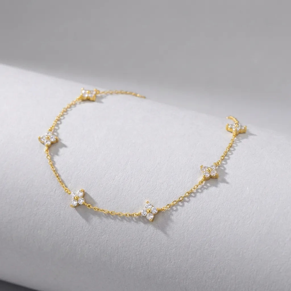 Emma Clover Crystal Bracelet