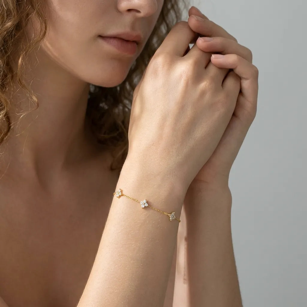 Emma Clover Crystal Bracelet