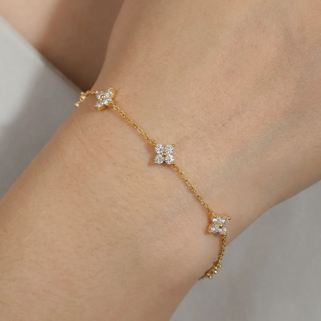 Emma Clover Crystal Bracelet