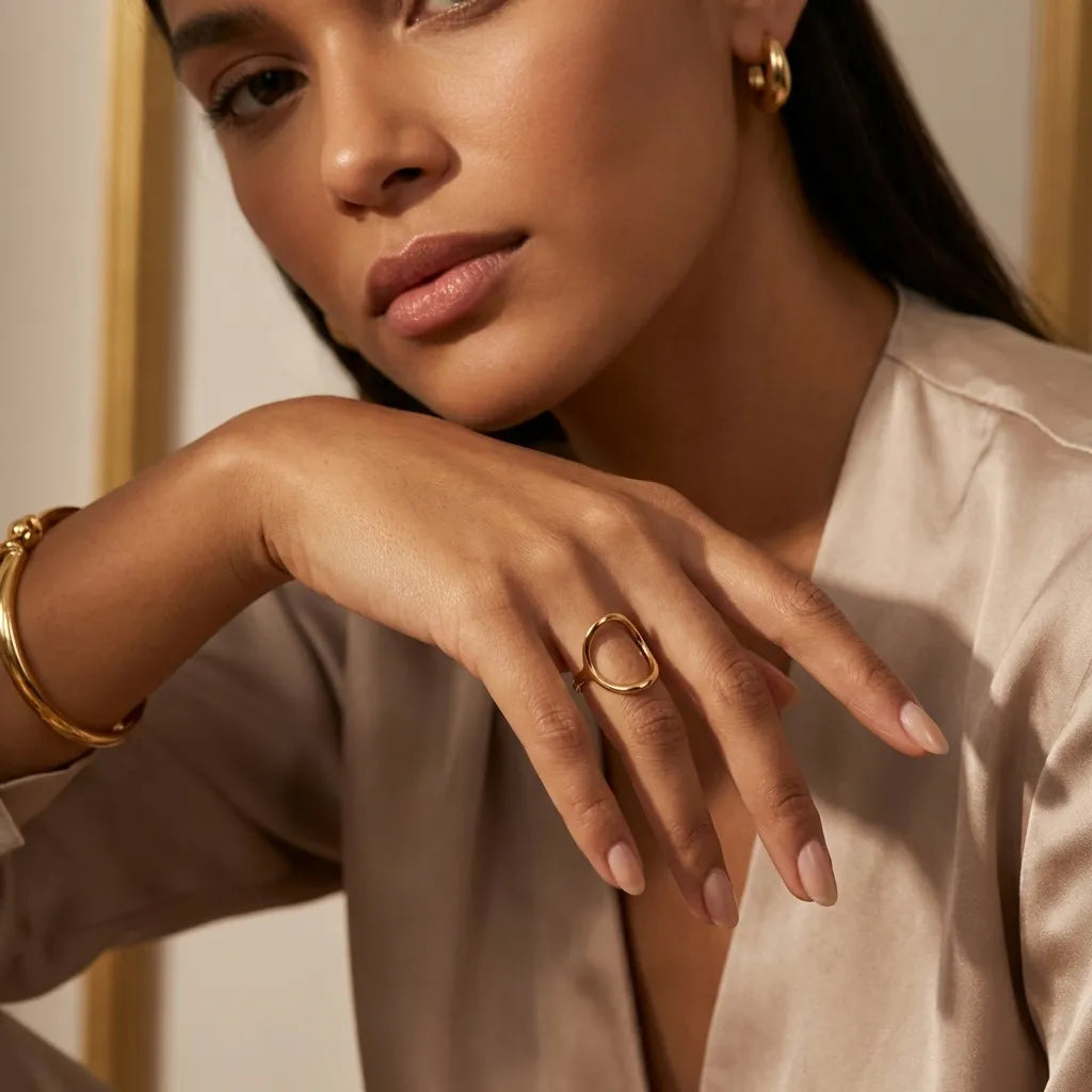Alice Oval Ring