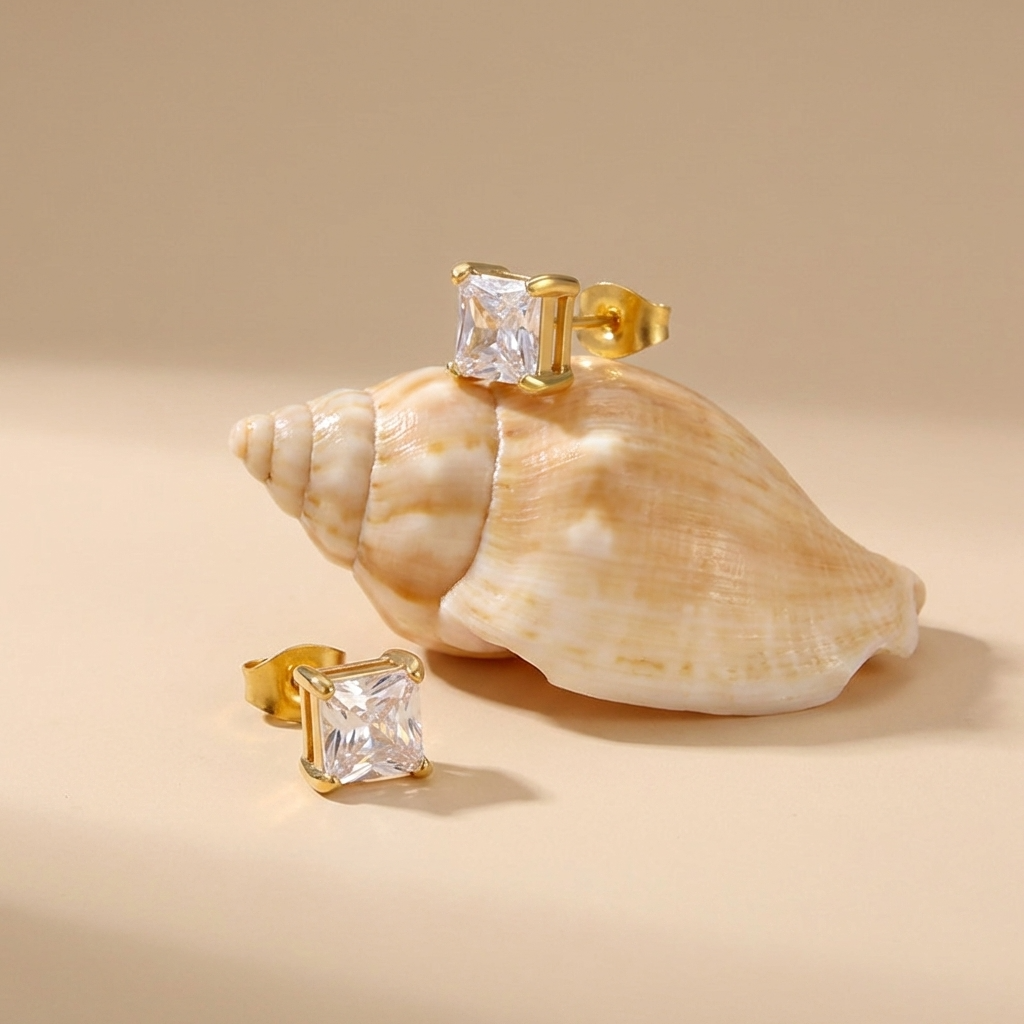 Mia Square Stud Earrings
