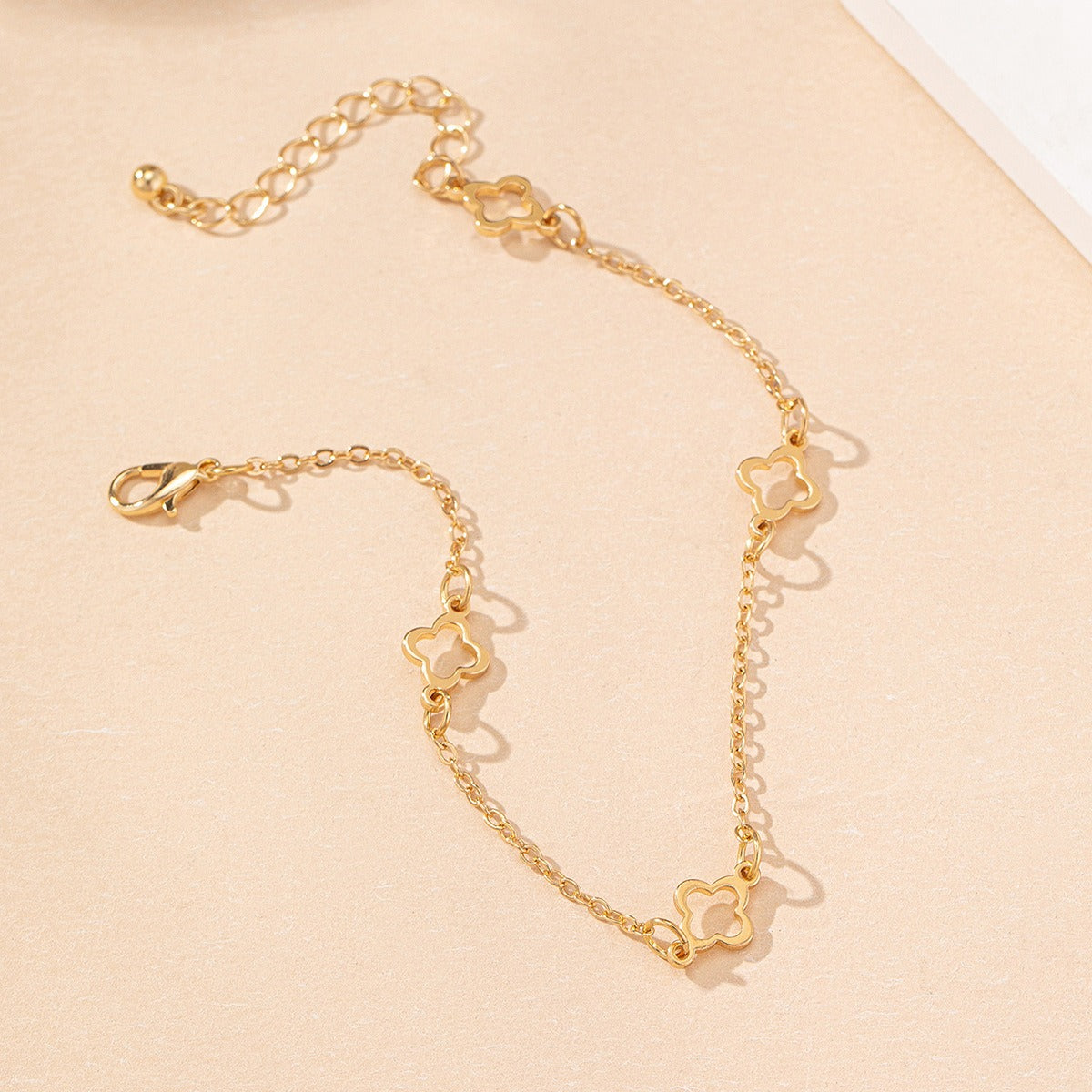 Emma Clover Gold Anklet