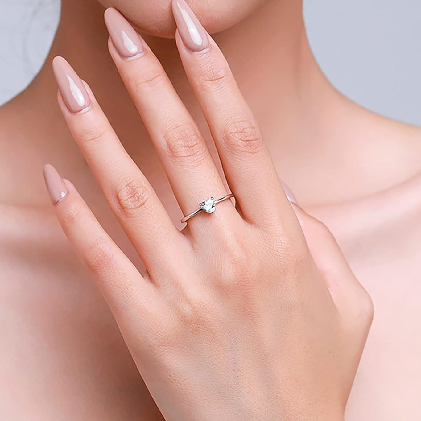 Léa Crystal Heart Ring