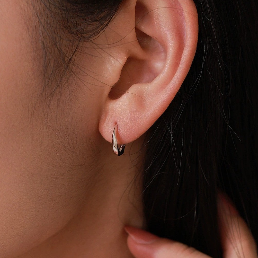 Lilou Silver Wave Hoops