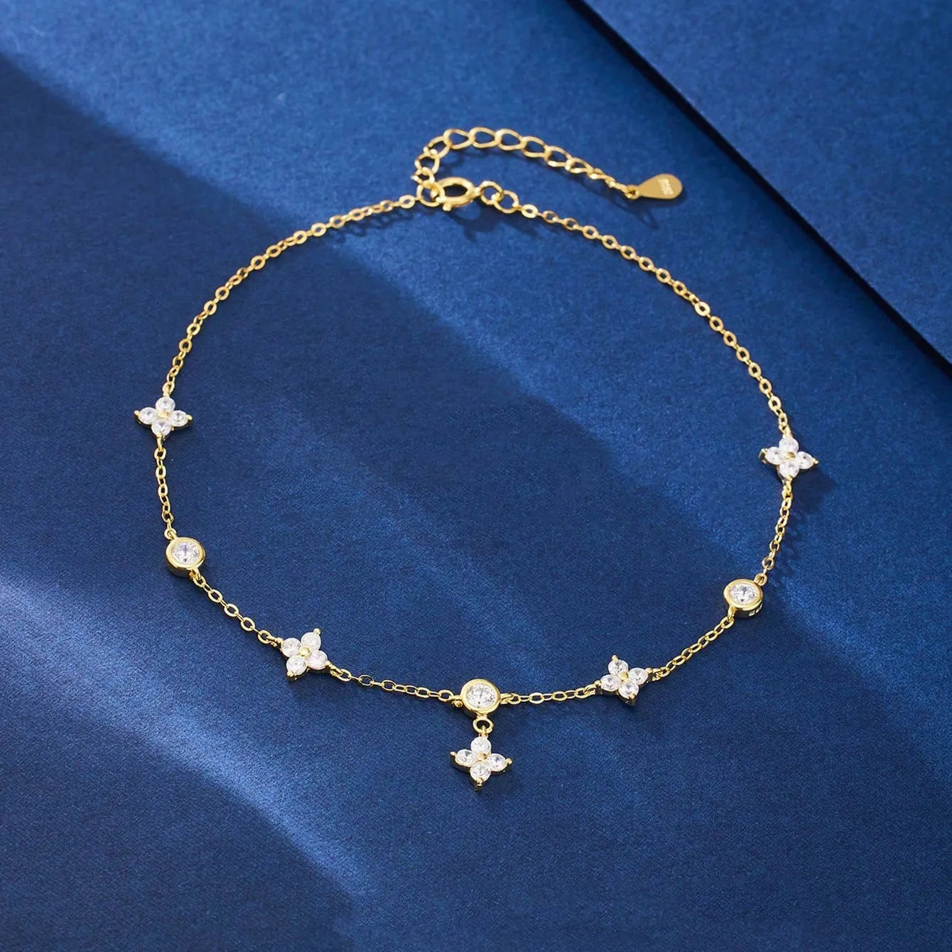 Elodie Crystal Clover Anklet