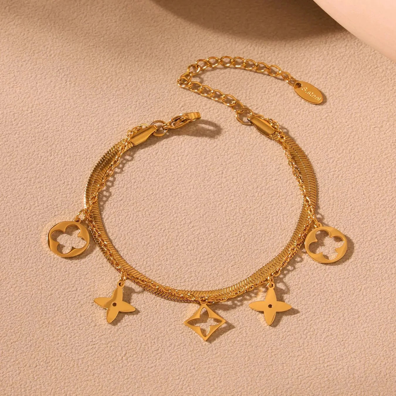 Aurélie Clover Charm Anklet