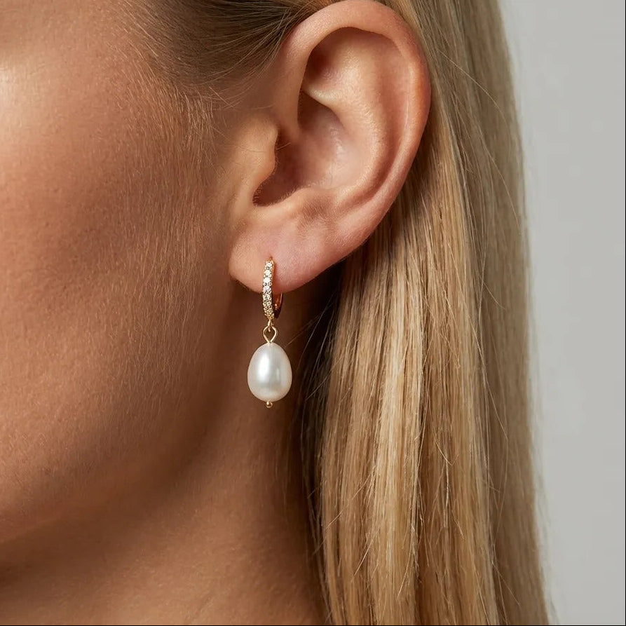 Élise Baroque Pearl Earrings with Natural Pearl Hoops