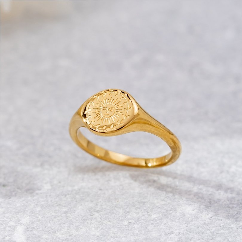 Selestia Gold Ring